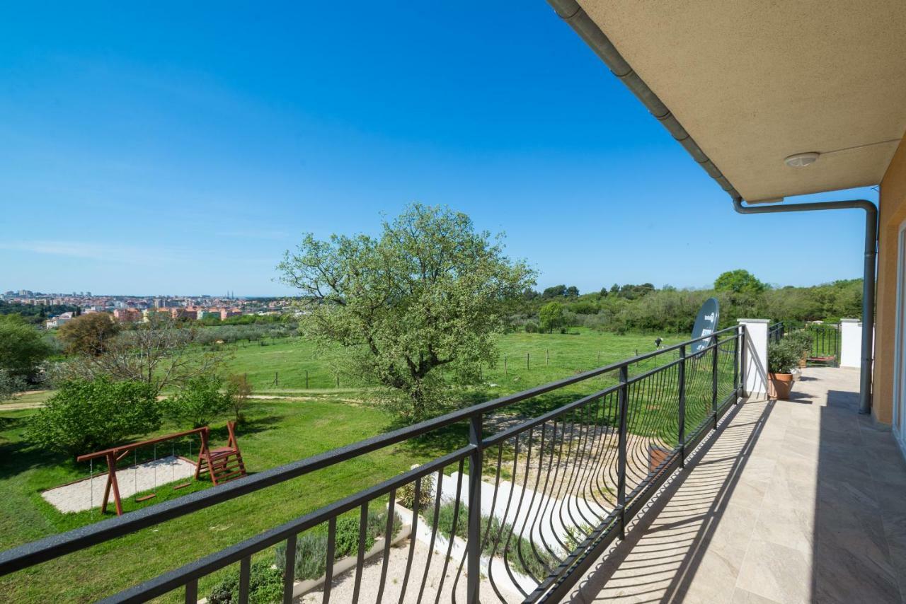 Green Harmony Pula Exterior foto